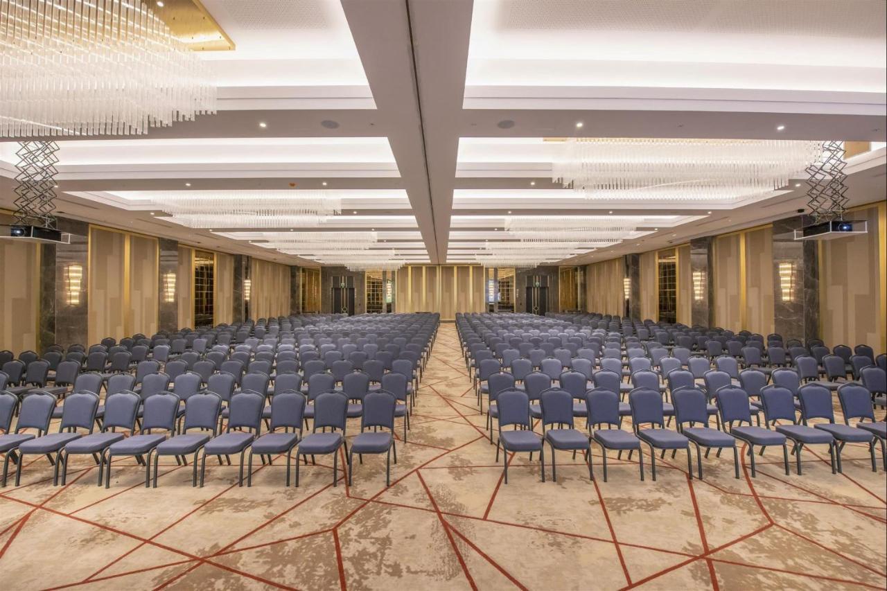 Crowne Plaza Ankara By Ihg Hotel ภายนอก รูปภาพ