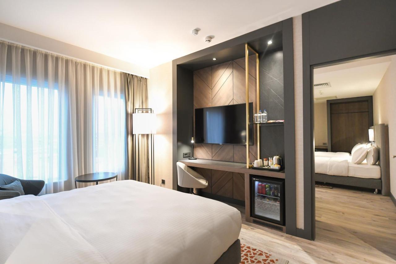 Crowne Plaza Ankara By Ihg Hotel ภายนอก รูปภาพ