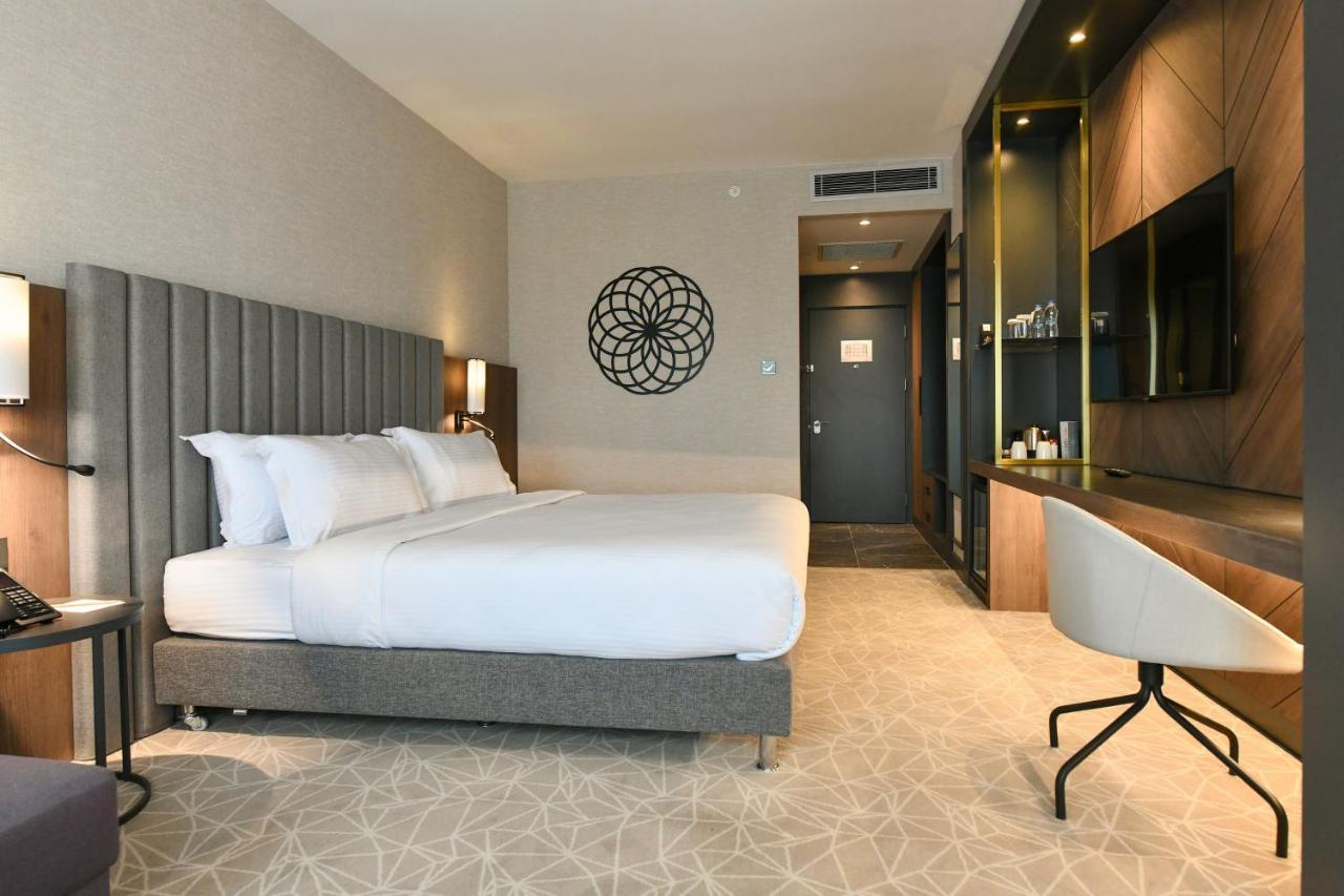 Crowne Plaza Ankara By Ihg Hotel ภายนอก รูปภาพ